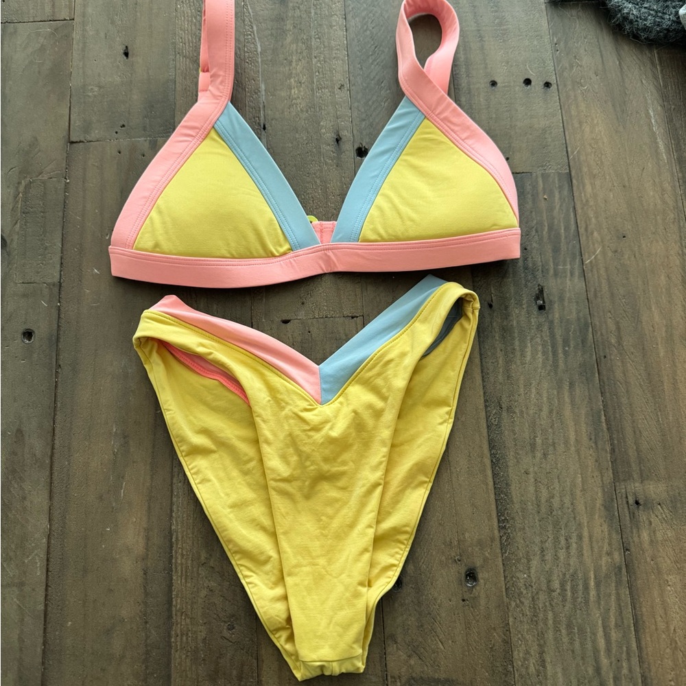 Vibrant Tri-Color Bikini Set